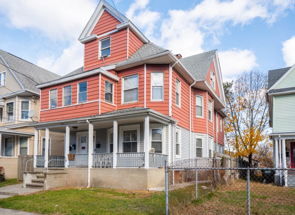 540 Laurel Ave in Bridgeport, CT - Building Photo