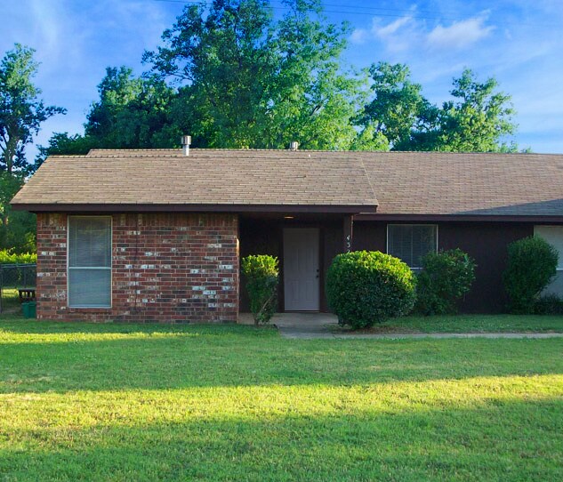 4320 Willowpoint Dr in Norman, OK - Foto de edificio