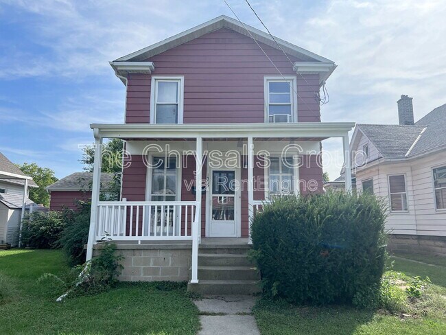 1305 W Jefferson St in Ottawa, IL - Building Photo - Building Photo