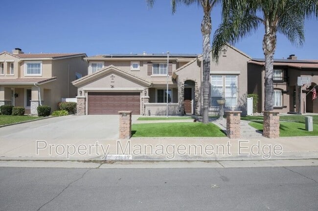 property at 29880 Pinehurst Dr