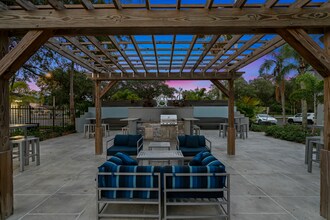 Atwater Westchase in Tampa, FL - Foto de edificio - Building Photo