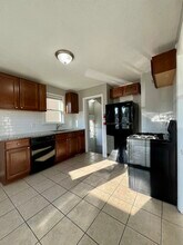 2112 Euclid St in Lincoln Park, MI - Building Photo - Building Photo