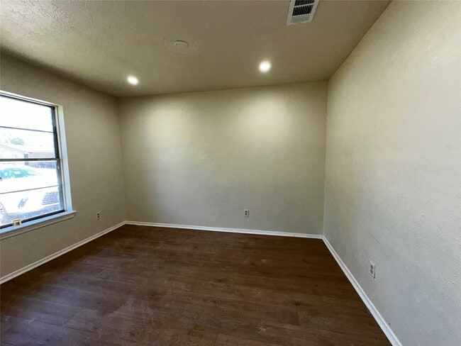 12815 Segrest Dr in Houston, TX - Building Photo - Building Photo