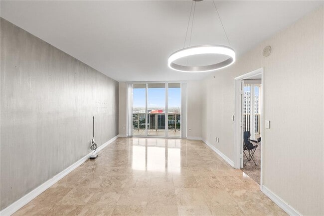 1800 S Ocean Dr, Unit 1850-4109 in Hallandale Beach, FL - Building Photo - Building Photo