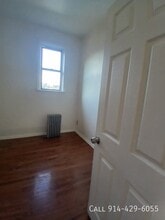 288 Hawthorne Ave in Yonkers, NY - Building Photo - Building Photo