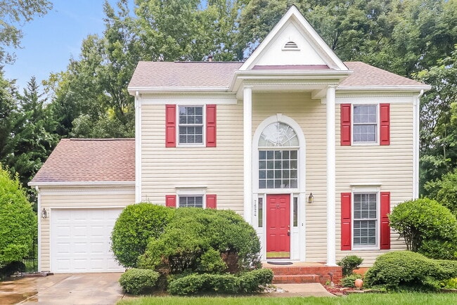 7524 Heronwood Ln