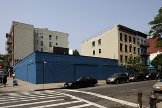 79-87 Avenue C in New York, NY - Building Photo - Building Photo