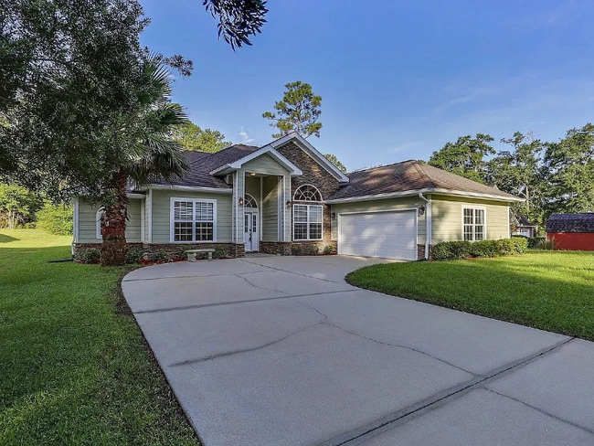 property at 103 Par Ct