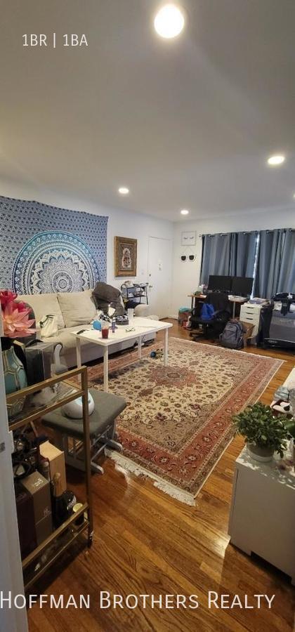 property at 1217 S Sherbourne Dr