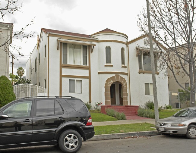 339 N Orange Grove Ave in Los Angeles, CA - Building Photo - Building Photo