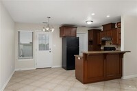 315 S 48th Ln in McAllen, TX - Foto de edificio - Building Photo