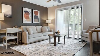 241 N Overlook Dr, Unit 2302 in Red Oak, TX - Building Photo