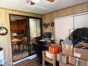 119 Lowens Strasse in Freehold, NJ - Building Photo - Building Photo