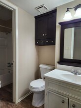 205 N Forest Dr in Willis, TX - Building Photo - Building Photo