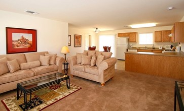 Smoke Tree Villas in Twentynine Palms, CA - Building Photo - Interior Photo