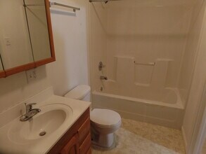 5505 N Clinton St in North Terre Haute, IN - Building Photo - Building Photo