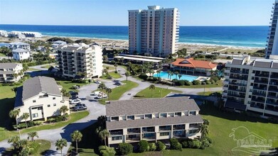 900 Fort Pickens Rd in Pensacola Beach, FL - Building Photo - Building Photo