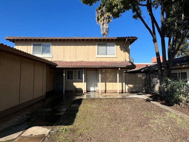 property at 977 Owsley Ave