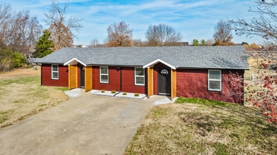 302 Trailside Ter in Springdale, AR - Building Photo - Building Photo