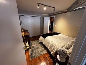 674 N Orleans St, Unit APT 1 in Chicago, IL - Building Photo - Building Photo