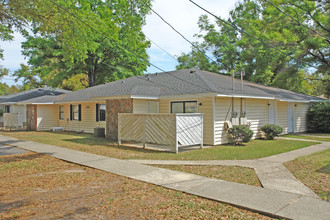 7004 Lanier Dr in Pensacola, FL - Building Photo - Building Photo