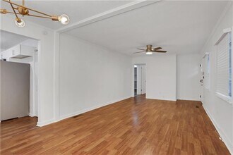1367 Kenilworth Dr SW in Atlanta, GA - Building Photo - Building Photo