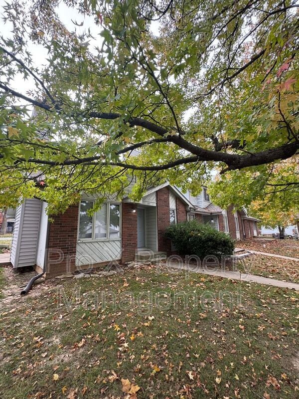 300-310 Streamside Ct in Nixa, MO - Building Photo - Building Photo