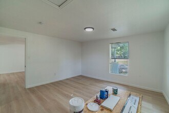 1208 Dan Gould Dr in Arlington, TX - Building Photo - Building Photo