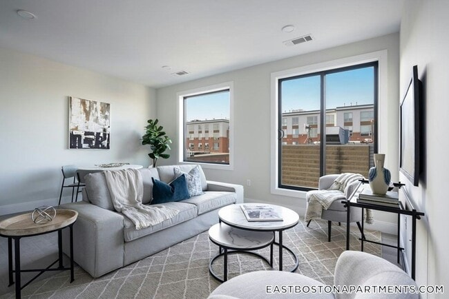 152 Liverpool St