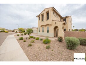 11777 S 51st Dr in Phoenix, AZ - Building Photo - Building Photo