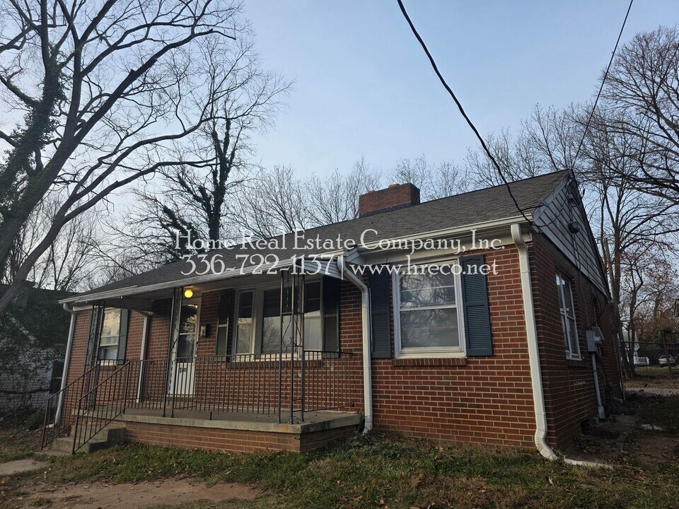 1209 3rd St E in Winston-Salem, NC - Building Photo