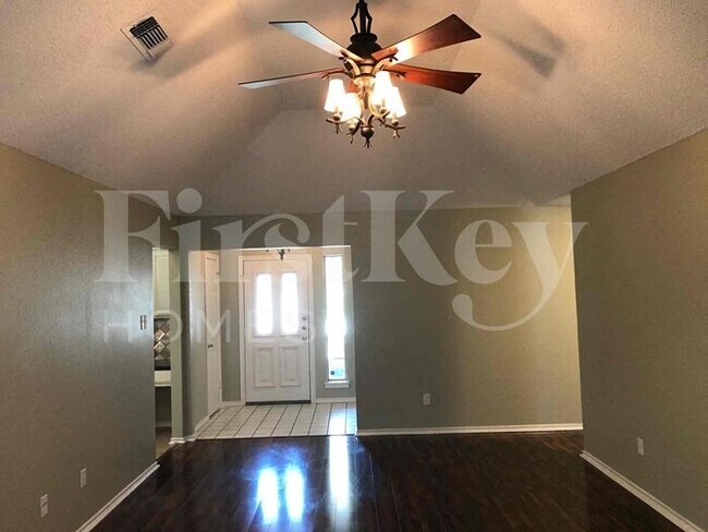 1417 Highland Dr in Mansfield, TX - Building Photo - Building Photo