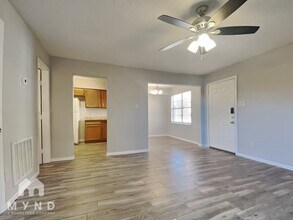 1807 Briarcreek Blvd in Houston, TX - Building Photo - Building Photo