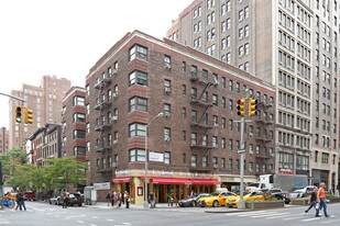 8 Gramercy Park Apartments