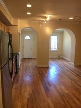 1713 W Virginia Ave NE, Unit 202 in Washington, DC - Foto de edificio - Building Photo