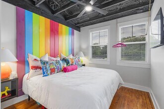 156 Camellia St in Biloxi, MS - Building Photo - Building Photo