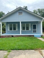 819 E 4th St in El Dorado, AR - Building Photo