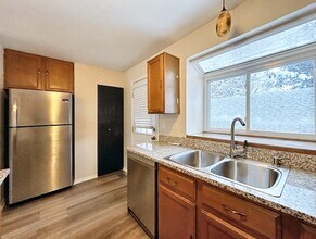 4696 S Dillon Ct in Aurora, CO - Building Photo - Building Photo