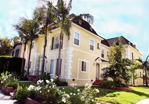9366 W Olympic Blvd in Beverly Hills, CA - Building Photo