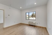 5328 Ridge Ave, Unit 2nd Fl photo'