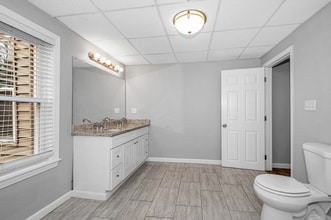 688 Lawrence St in Lowell, MA - Building Photo - Building Photo