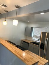1225 San Mateo Blvd SE in Albuquerque, NM - Building Photo - Building Photo