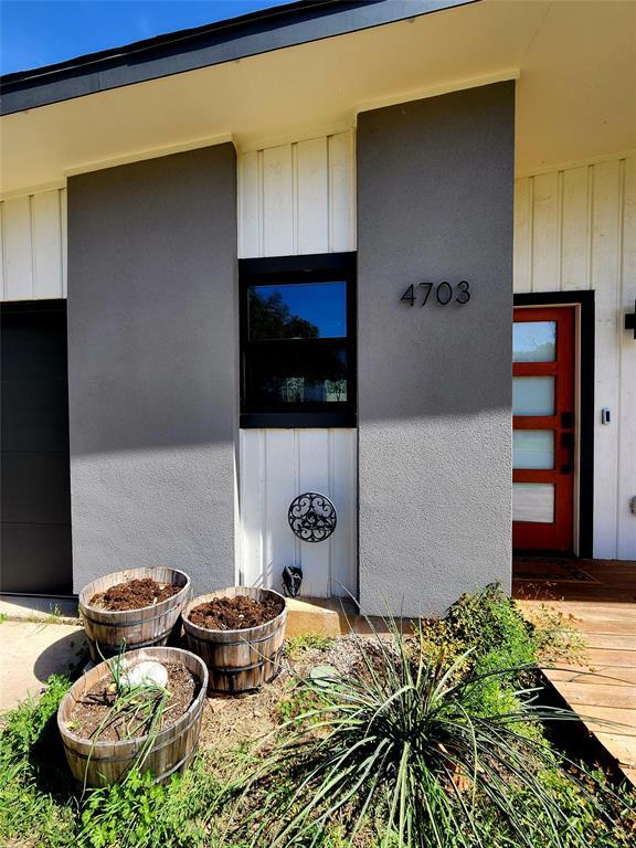 4703 Surrey Dr in Austin, TX - Building Photo - Building Photo