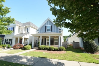 2621 Eight Iron Dr in Denver, NC - Building Photo - Building Photo