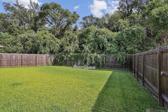 7977 Brown Hickory Ave in Baton Rouge, LA - Building Photo - Building Photo