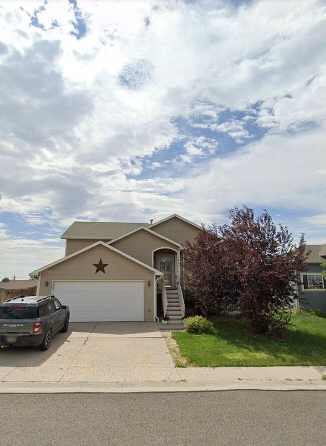 property at 1401 Medley Loop