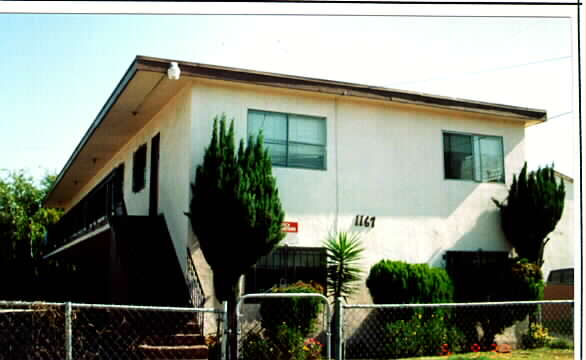 1167 LEIGHTON AV in Los Angeles, CA - Building Photo