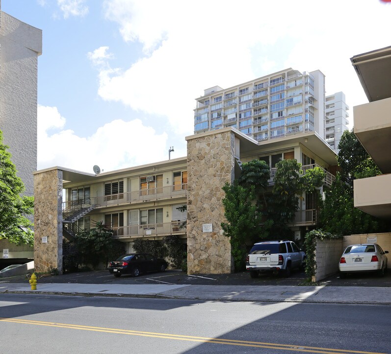 441 Kanekapolei St in Honolulu, HI - Foto de edificio