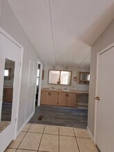 235 Gail Dr in Satsuma, FL - Building Photo - Building Photo