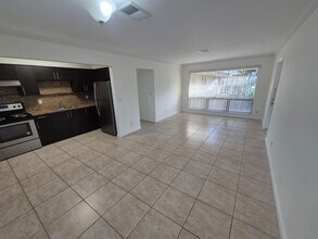 3609 Polk St in Hollywood, FL - Building Photo - Building Photo